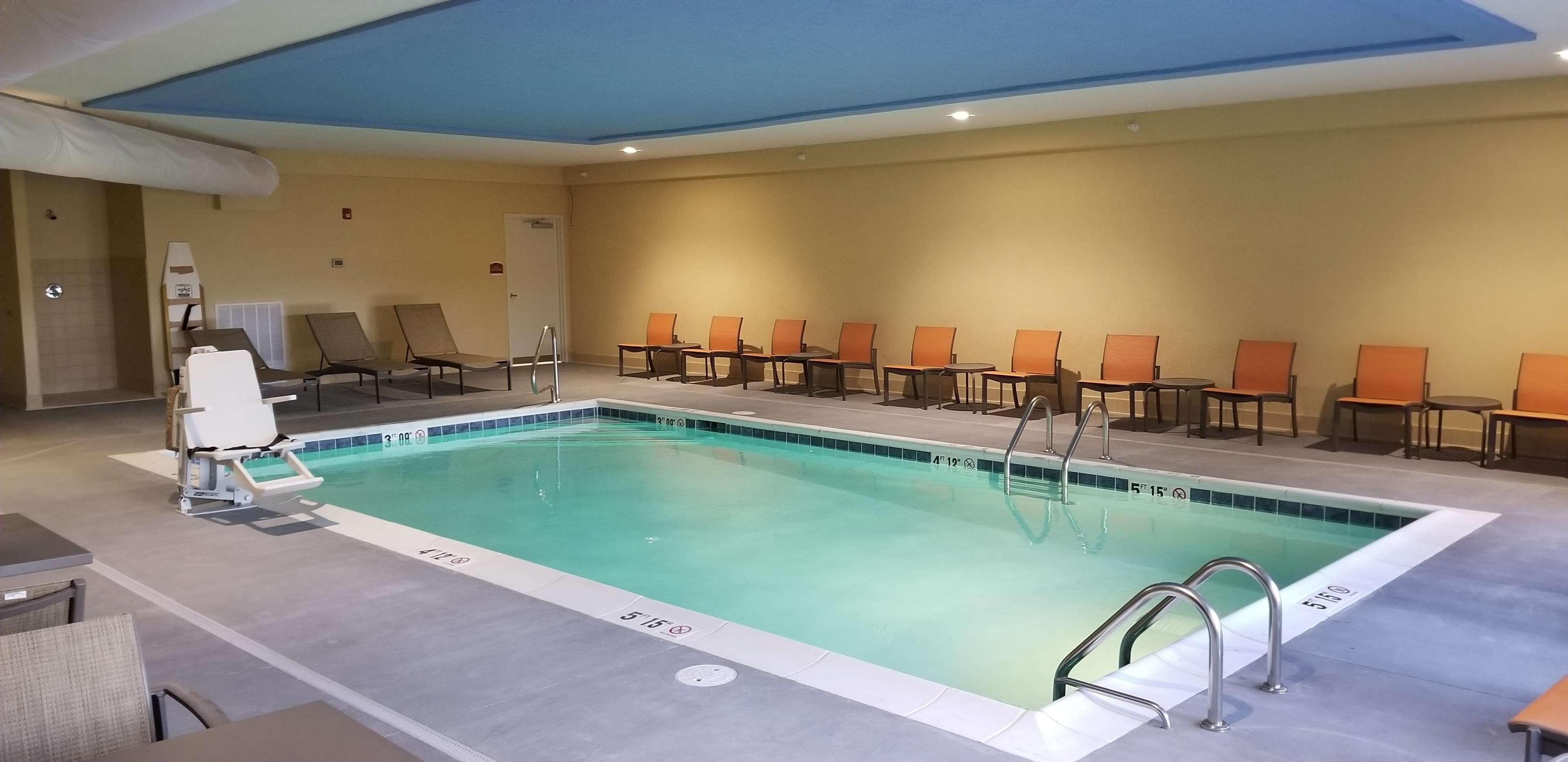 Best Western Plus Elizabethtown Inn & Suites Extérieur photo